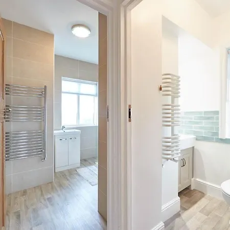 Host & - Puffin House Vakantiehuis