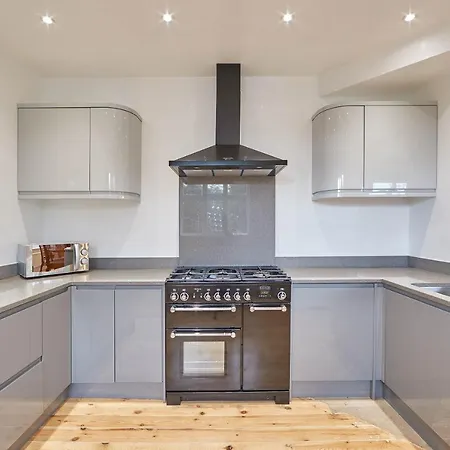 Host & - Puffin House Dom wakacyjny