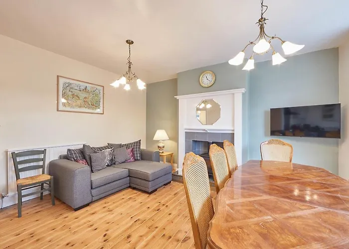 Host & - Puffin House Holiday home