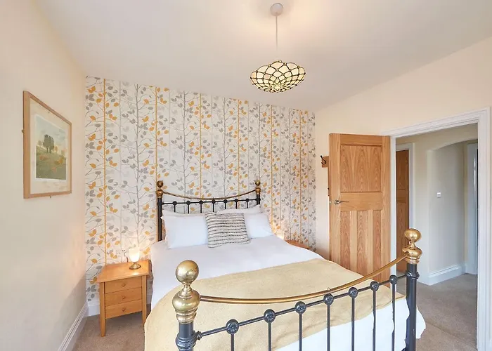 Host & - Puffin House Holiday home